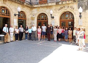 Minut de silenci pels atemptats de Bangladesh i Bagdad