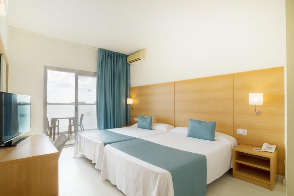 Hotel Ibersol Playa Dorada 219