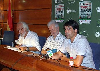 Tot a punt per al XIX Torneig de futbol platja Eduard Manchón