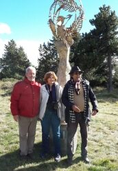Una escultura dels alumnes de l’Aula Fenosiana del Vendrell s’instal·la al Museu sense Murs de Font-Romeu