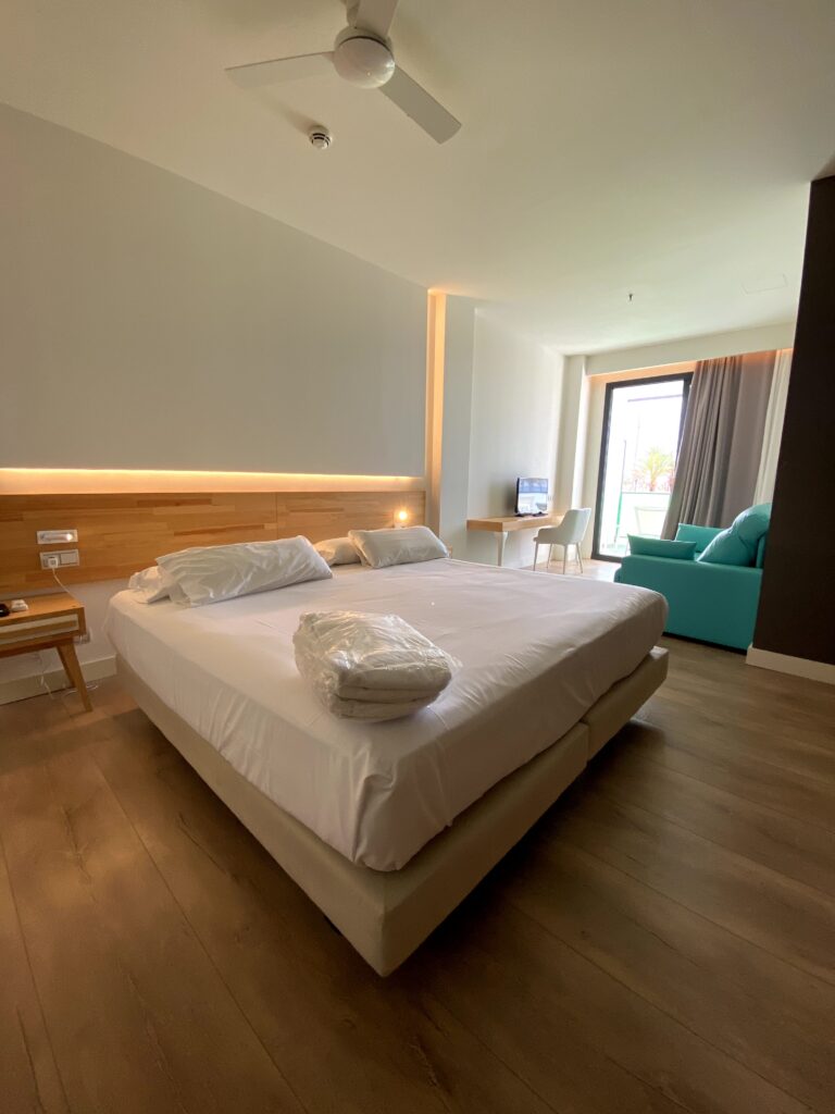 Hotel Brisamar Suites 211